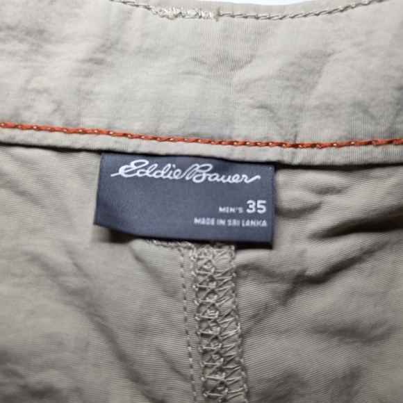 Eddie Bauer Shorts Adult 35 Beige Cargo Hiking Outdoors Pockets Mens - Picture 9 of 10